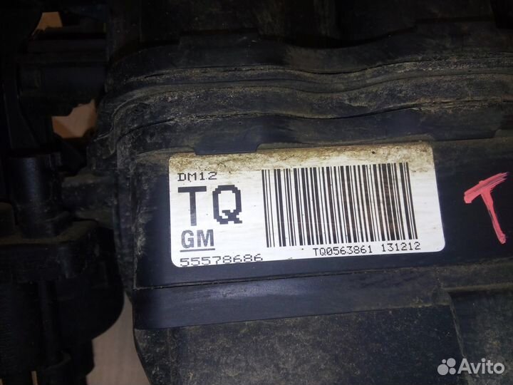 Коллектор впускной Chevrolet Aveo T300 1.6