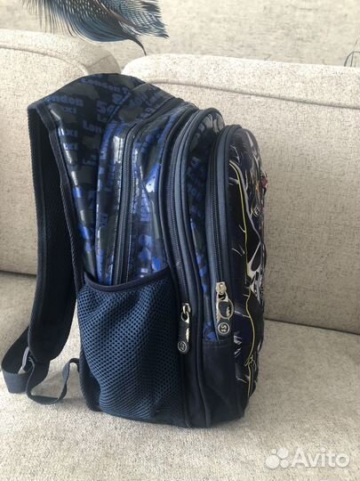 Школьный рюкзак