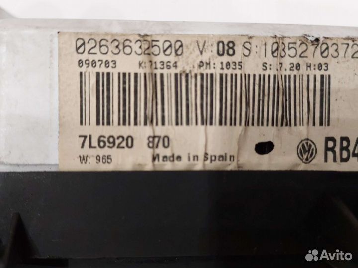 Панель приборов VW Touareg 7L6920870 3.2 бензин