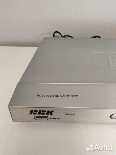 DVD плеер караоке BBK DV523S с микрофоном