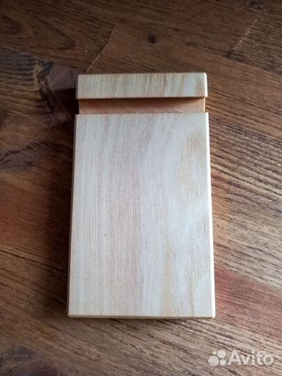 Подставка для телефона из дерева