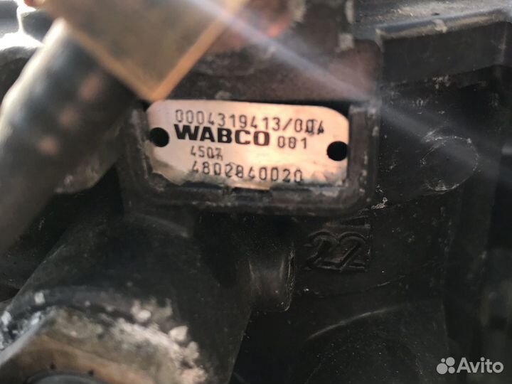 Кран тормозной Мерседес Актрос Мп1 мп2 Мп3