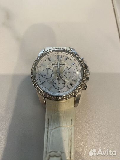 Часы женские jacques lemans