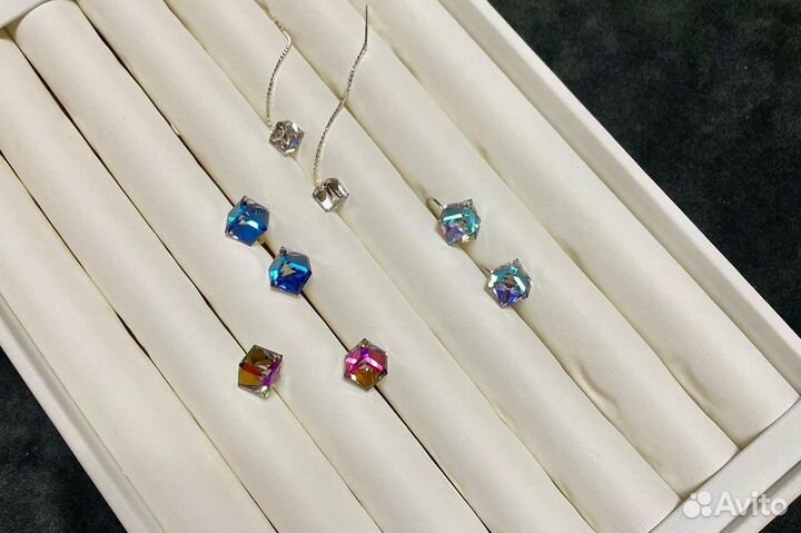 Серьги-кубики 925 с кристаллами Swarovski