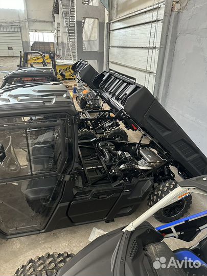 Новый Can-am Traxter Hd10 PRO XU + кабина 2023 BRP