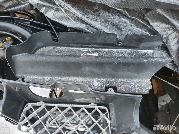 Экранная защита кронштейна подножки Scania 1529886