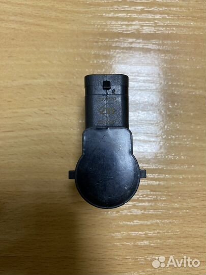 Передний правый датчик парковки Mercedes-Benz W204