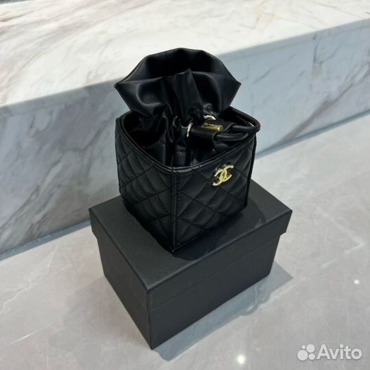 Chanel VIP gift сумка кросс-боди mini