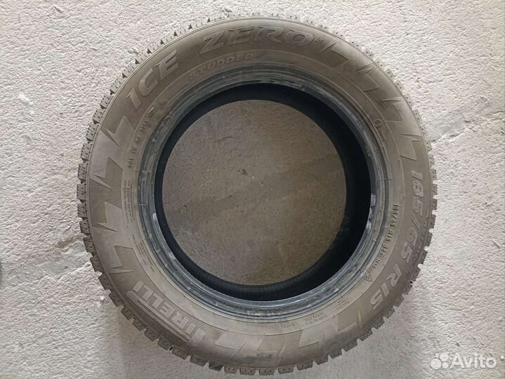 Pirelli Ice Zero 185/65 R15 92T