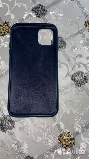 Чехол на iPhone 11