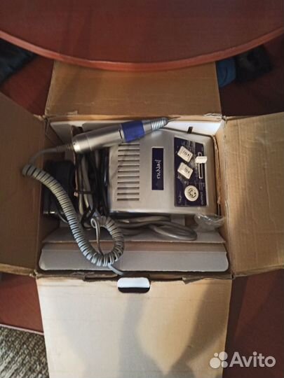 Машинка для маникюра