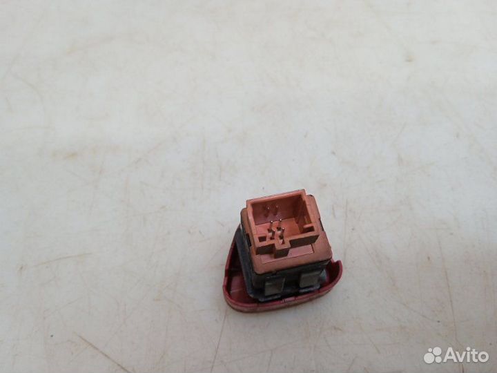 Кнопка аварийной сигнализации Citroen C2 1.6 2004