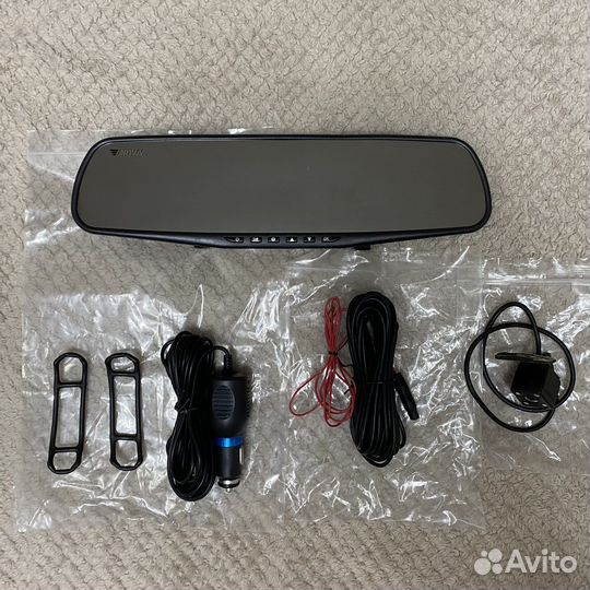 Авторегистратор зеркало с камерой заднего вида