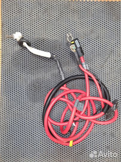 Плюсовой провод акб BMW E39 M62