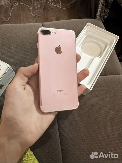 Телефон iPhone 7 plus 32 gb
