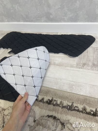 Вставки в дверные карты (обшивка)