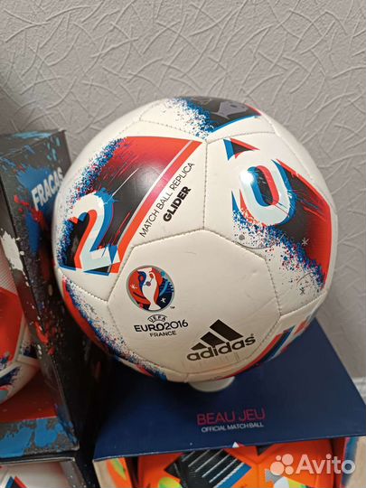 Футбольный мяч adidas euro 2016 Fracas