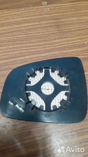 Зеркальный элемент