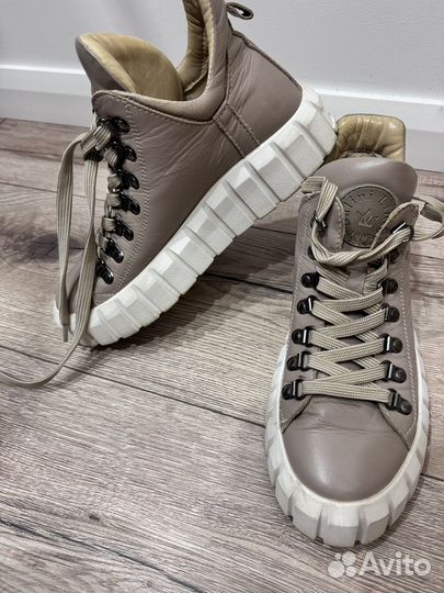 Кеды демисезонные женские 37 размер