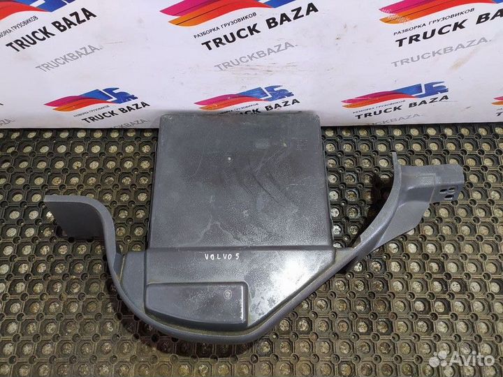 Бардачок центральный Volvo FH