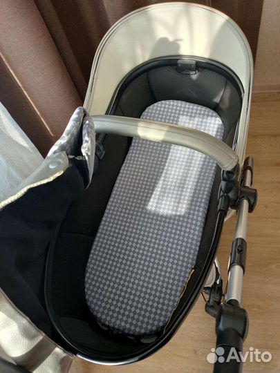 Коляска mima xari 2 в 1