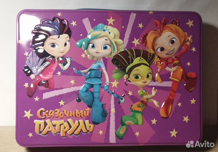 Жесть коробка от новогоднего подарка Мультфильмы