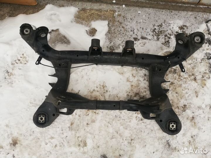 Подрамник подвески задний Bmw X1 E84