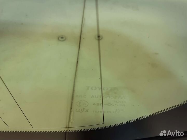 Форточка левая Land Cruiser 200 15- хром