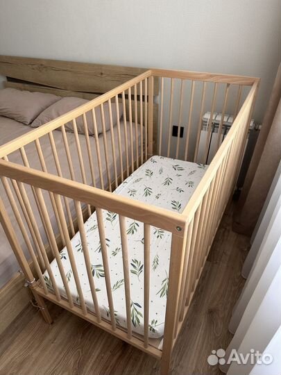 Детская кроватка с матрасом из икеа