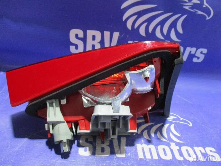 Фонарь крышки багажника правый Audi A4 B8 8K2