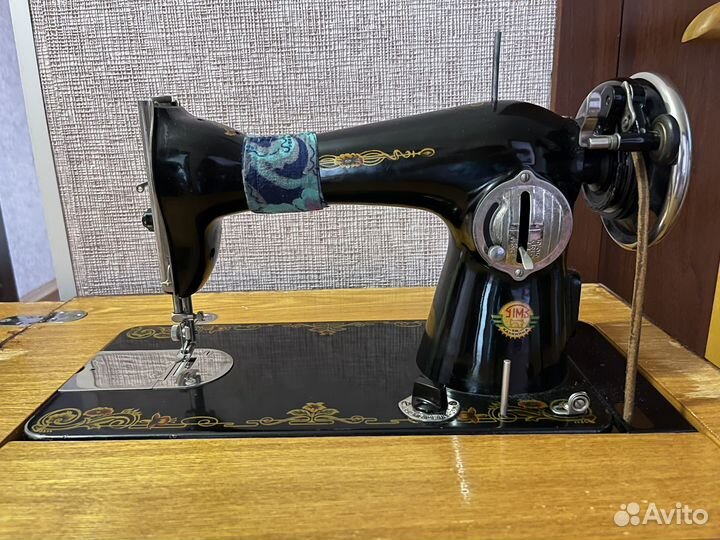Ножная швейная машина б/у Подольская