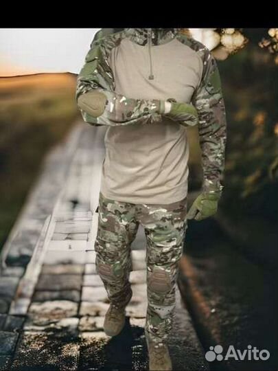 Тактический боевой костюм с наколенниками G3