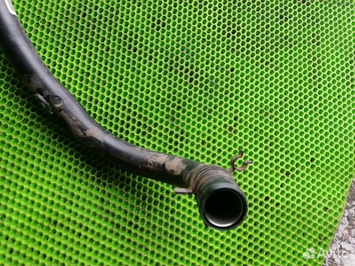 Горловина бака на BMW X5 X6 F15 (2013-2018)