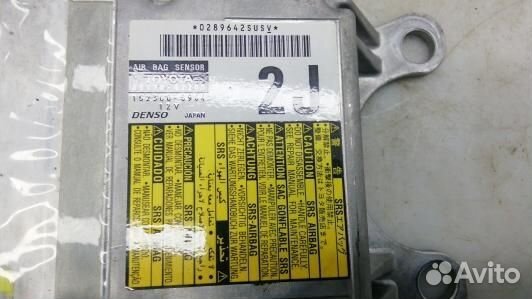 Блок управления airbag toyota RAV 4 ZSA3 (88O03OQ0