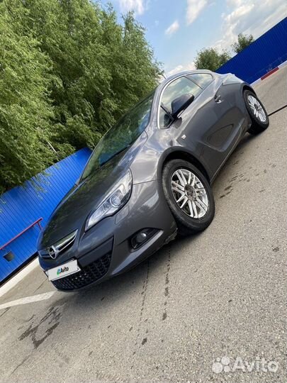 Opel Astra GTC 1.6 МТ, 2012, 144 000 км
