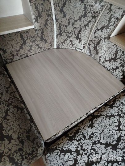 Угловой диван бу