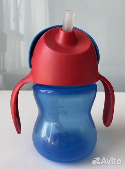 Поильники avent и munchkin и тарелочка ezpz