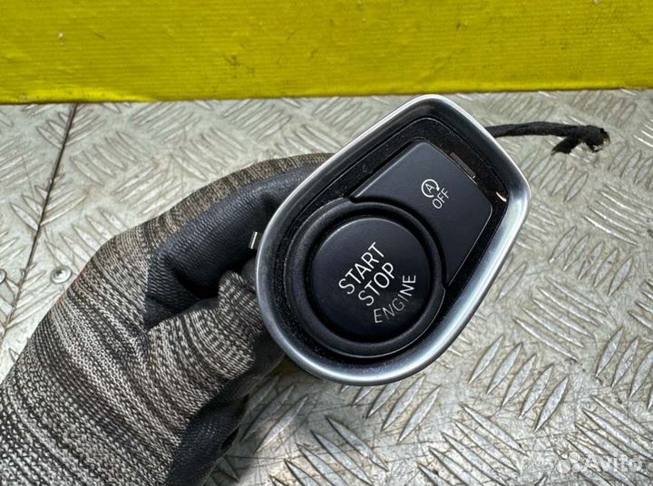 Кнопка запуска двигателя Bmw X1 F48 B48A20A 2016