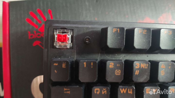 Игровая механическая клавиатура