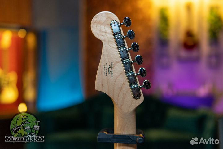 Fender Squier Paranormal Cyclone IL Pearl White