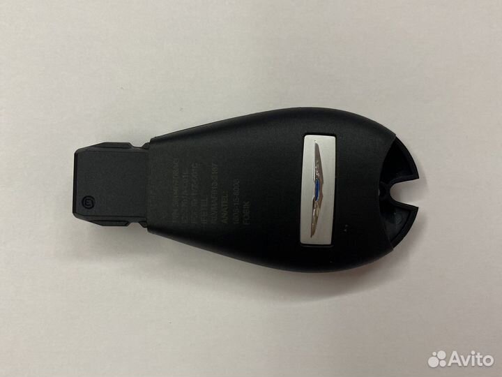 Оригинальный ключ зажигания на chrysler