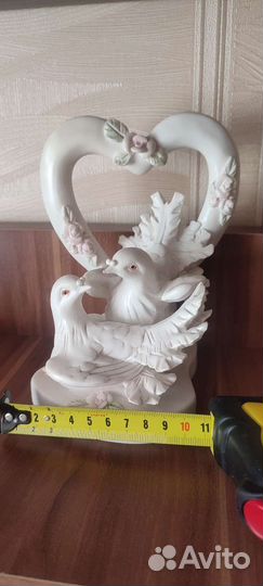 Статуэтка голуби