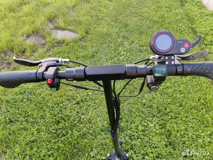 Электро самокат Kugo m4