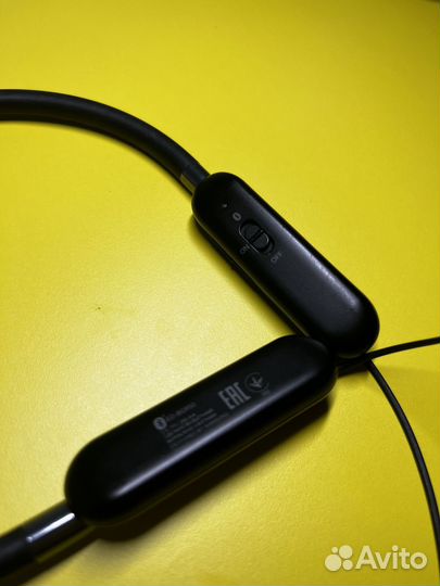 Беспроводные наушники