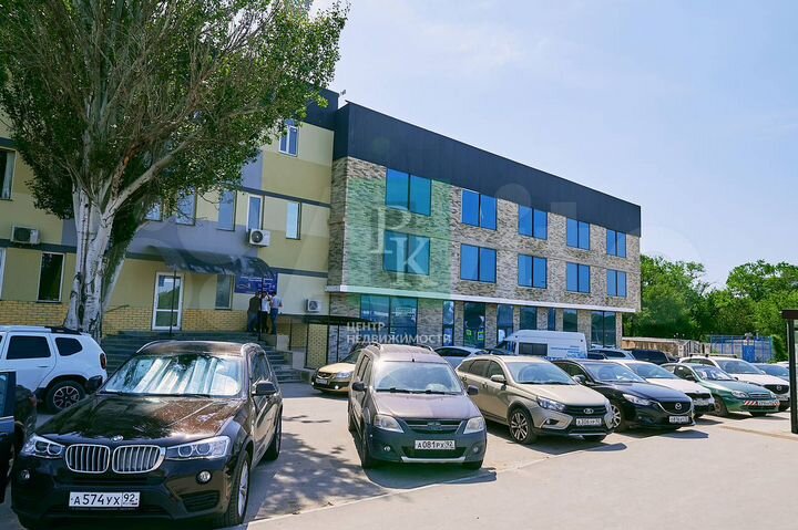 Помещение 500 м² на первой линии Камышового шоссе