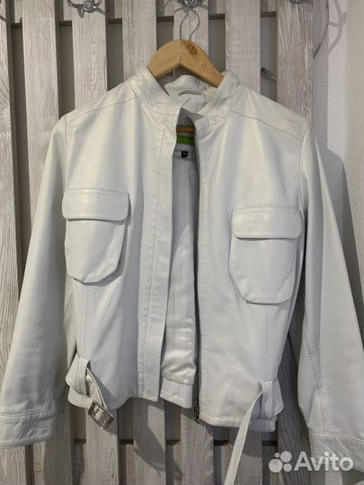 Белая куртка женская натуральная кожа 38