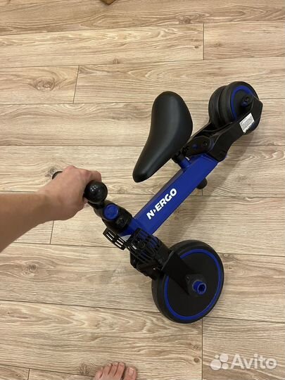 Детский велосипед-беговел