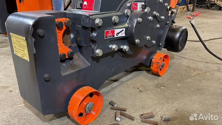 Станок для резки арматуры 32