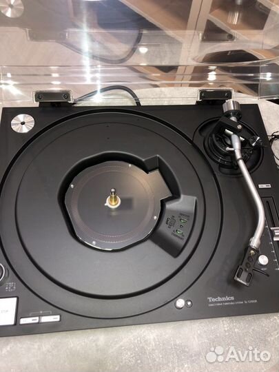 Проигрыватель винила technics 1210GR