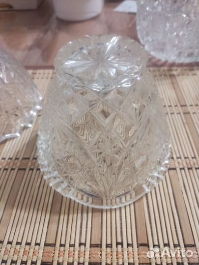 Хрустальная ваза, хрустальные конфетницы, посуда